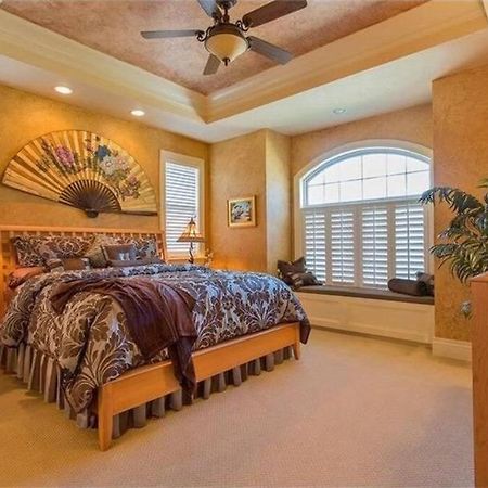 Large Mediterranean Oasis - Water Views & Pool Clearwater Beach Εξωτερικό φωτογραφία