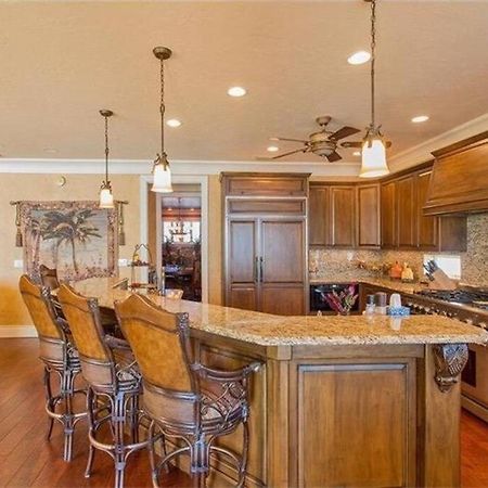 Large Mediterranean Oasis - Water Views & Pool Clearwater Beach Εξωτερικό φωτογραφία