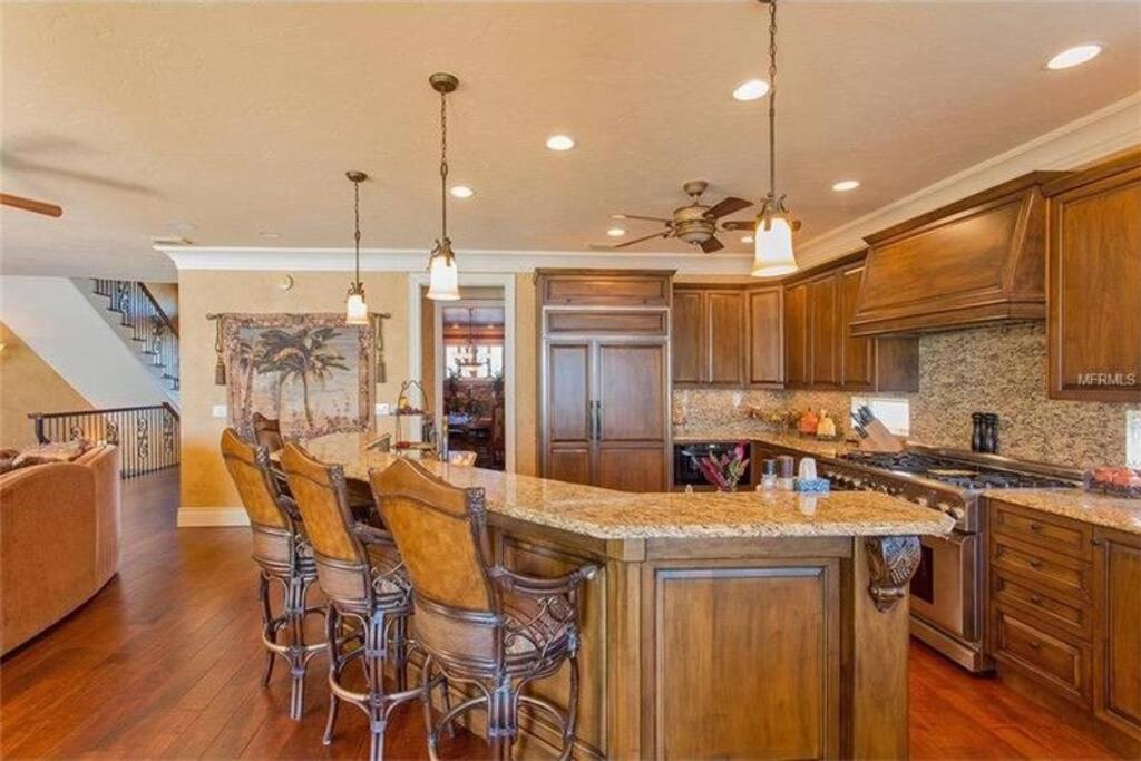 Large Mediterranean Oasis - Water Views & Pool Clearwater Beach Εξωτερικό φωτογραφία